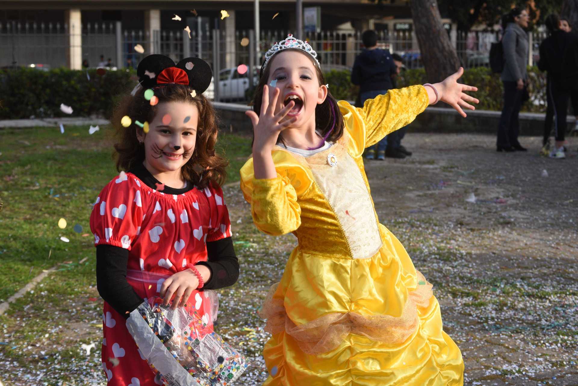 Torna il Carnevale nei giardini di Lido Centro Torna il Carnevale nei giardini di Lido Centro
